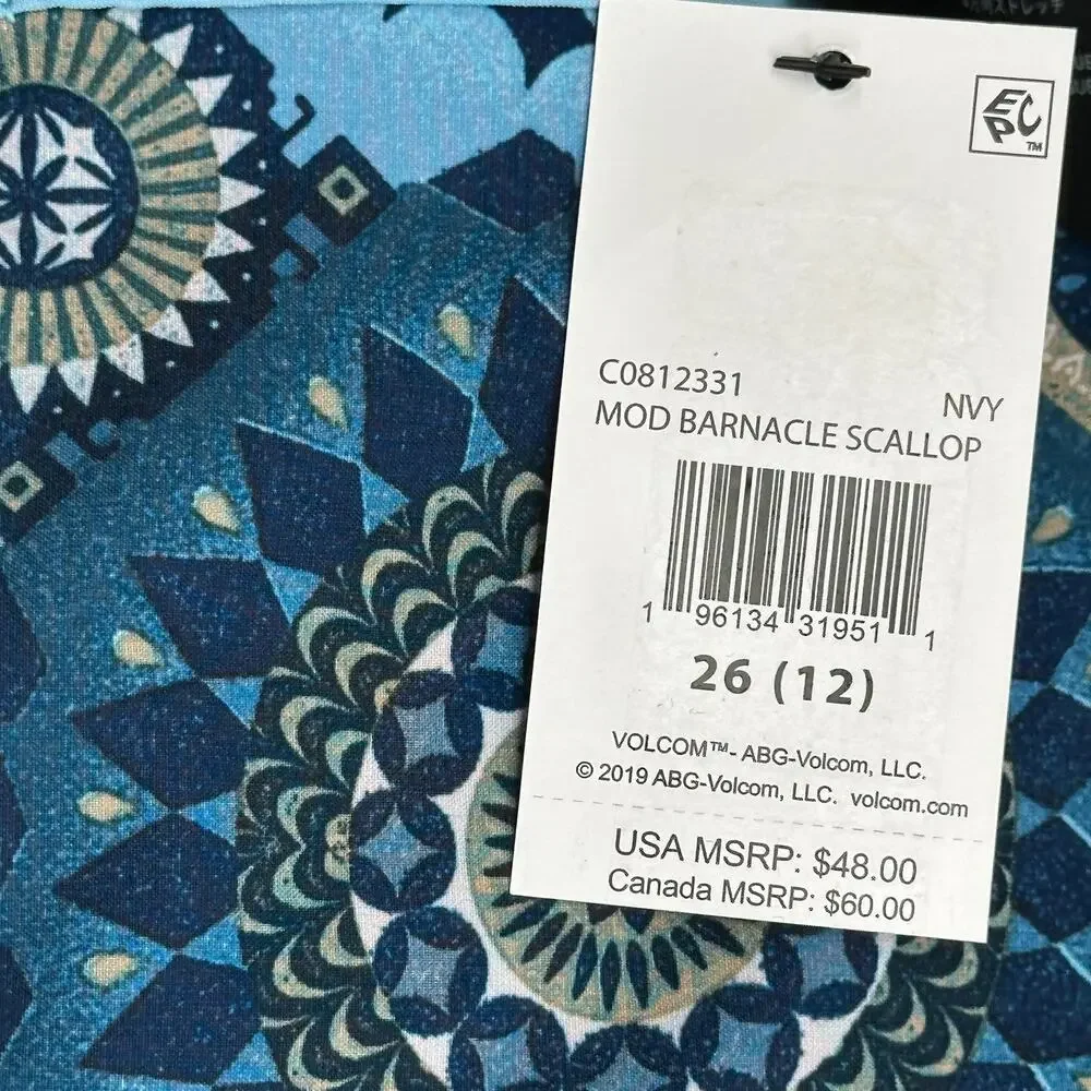 Volcom Mod Barnacle Medallion Scallop Print Board Shorts Boys Size 26 12 14 M